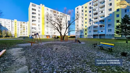 TOP BÝVANIE v Michalovciach, 3i byt, 76m² + loggia a klimatizácia - 3